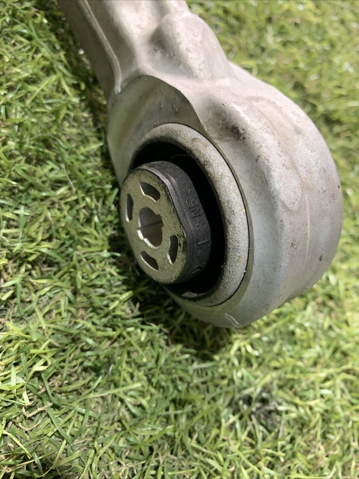 BRACCIO OSCILLANTE ANTERIORE DESTRO ALFA ROMEO Giulia Serie (952_) K2066-02 (16