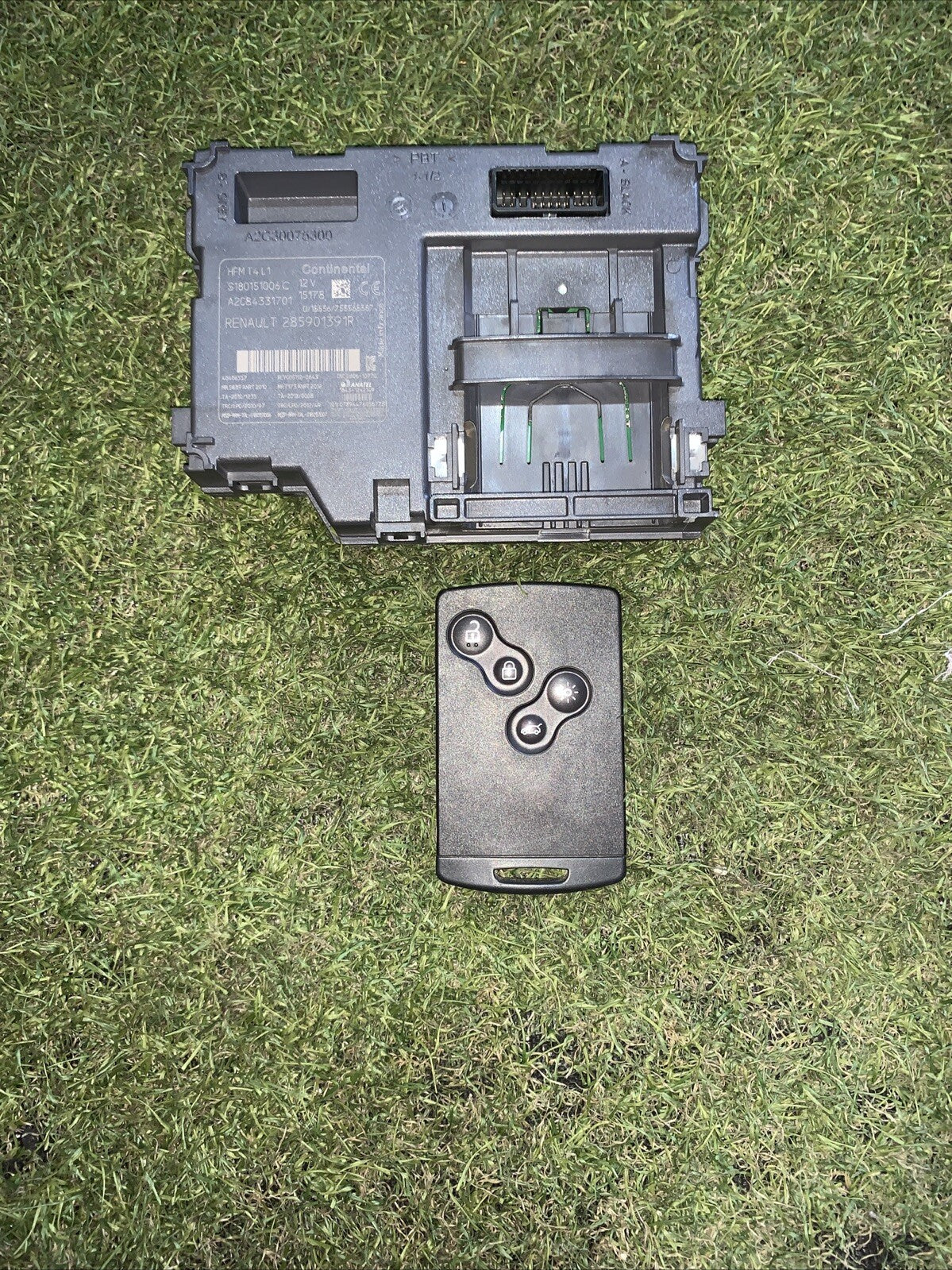 Centralina lettore chiave Renault Clio dal 2012 al 2019 cod. 285901391R