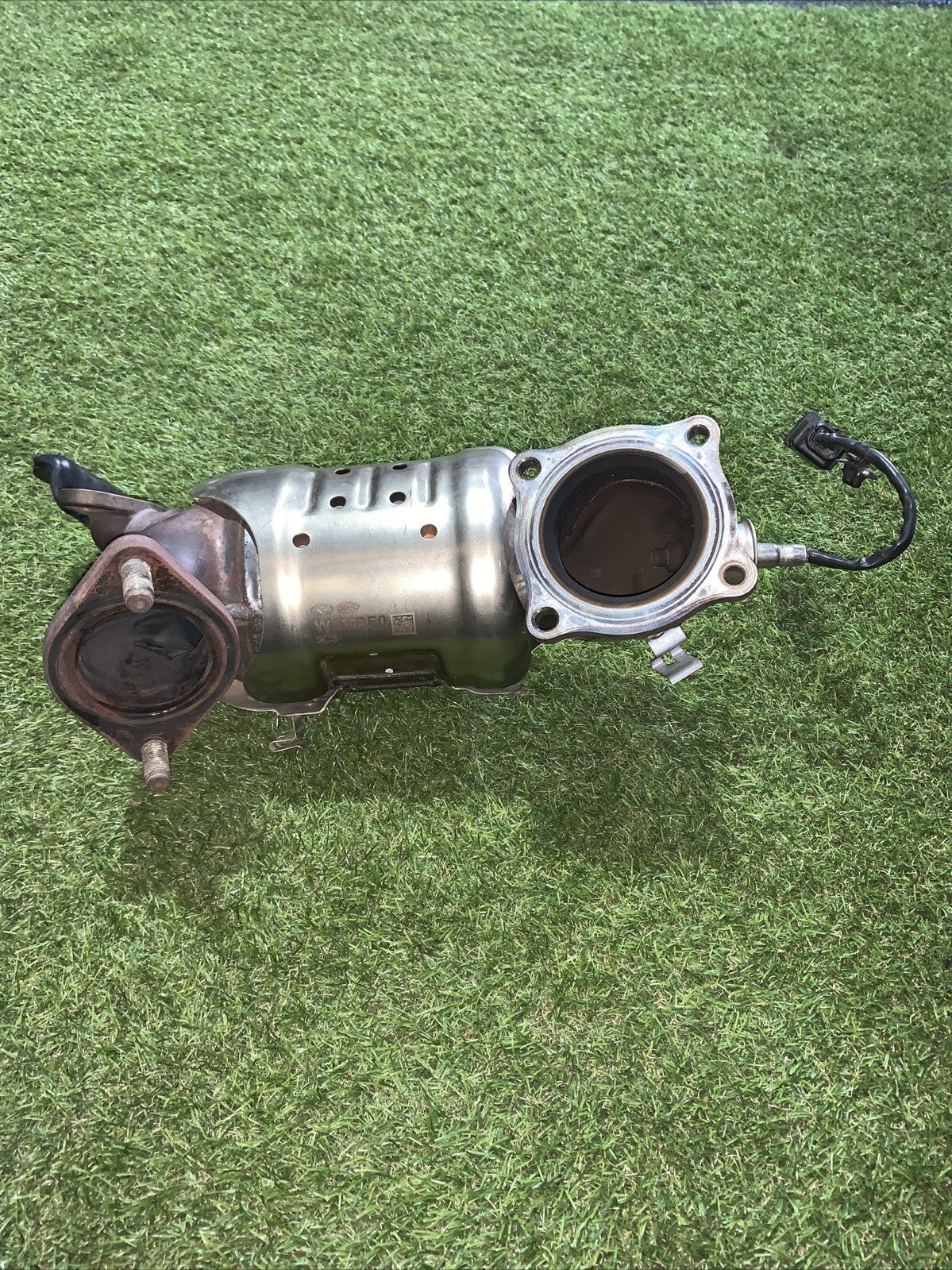 Catalizzatore Kia Sportage 2023 1.6 Benzina Hybrid W2MDF0