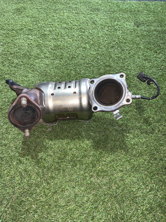 Catalizzatore Kia Sportage 2023 1.6 Benzina Hybrid W2MDF0