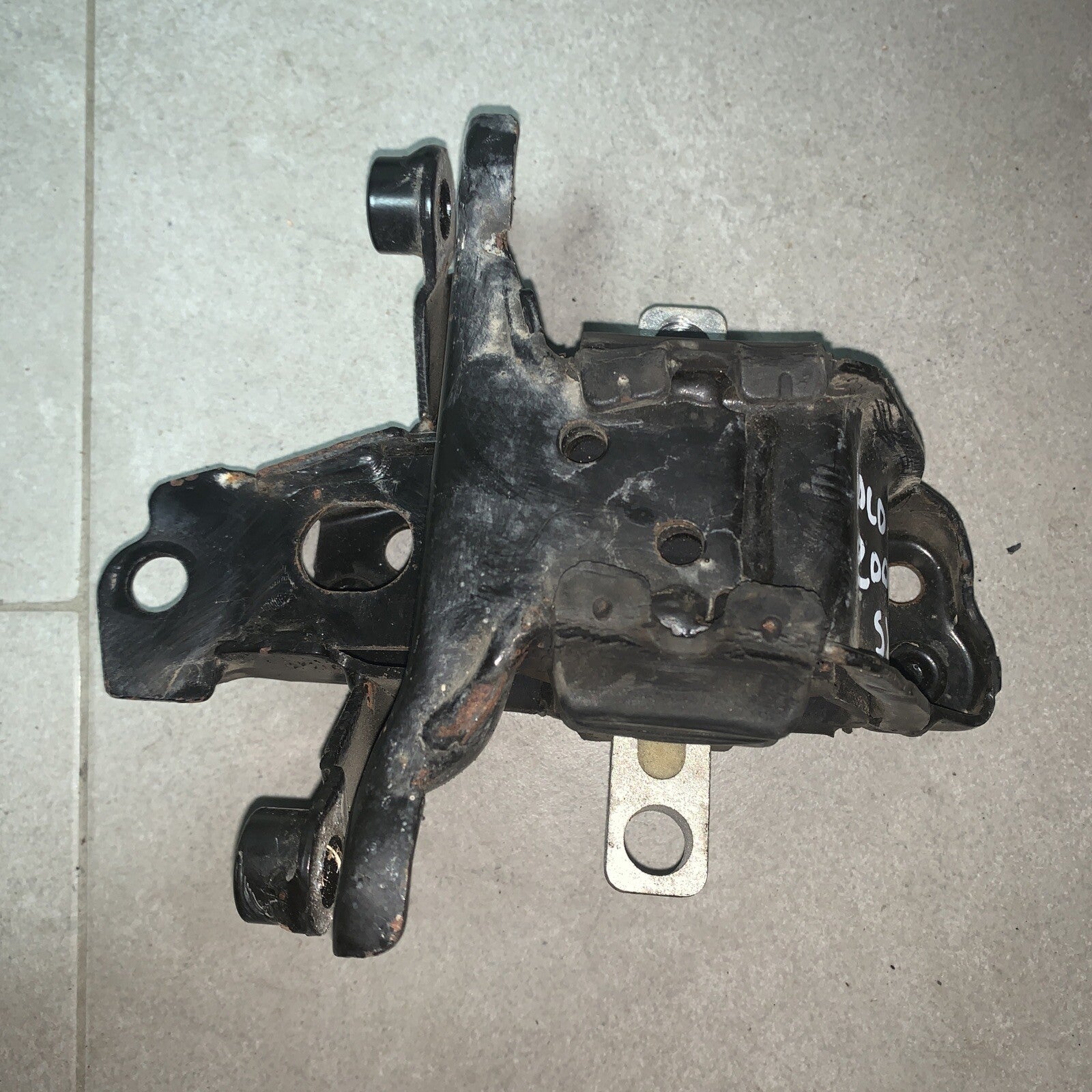 6Q0199555AC SUPPORTO MOTORE SINISTRO VW POLO 1.2 2003