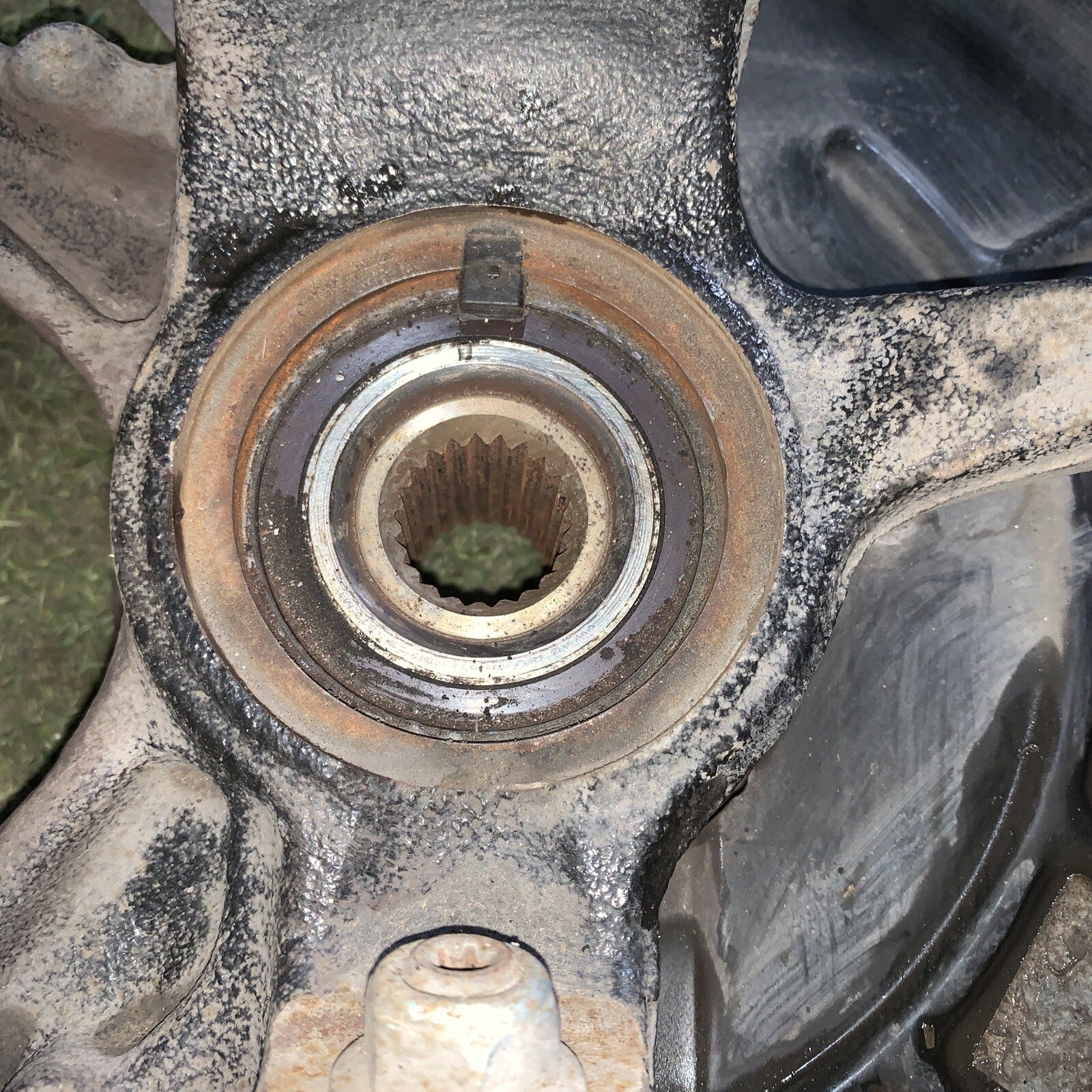 Mozzo Montante Fusello Anteriore Destro Volkswagen UP 1.0 B 1S04072560