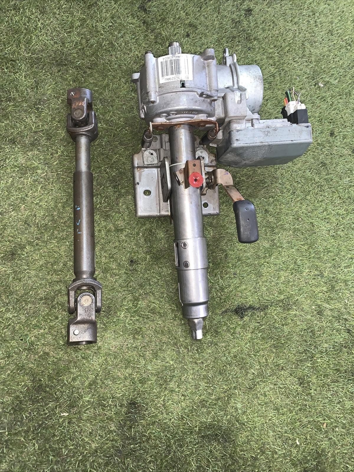 8V513C529AU PIANTONE STERZO ELETTRICO FORD FIESTA 1.4 2012