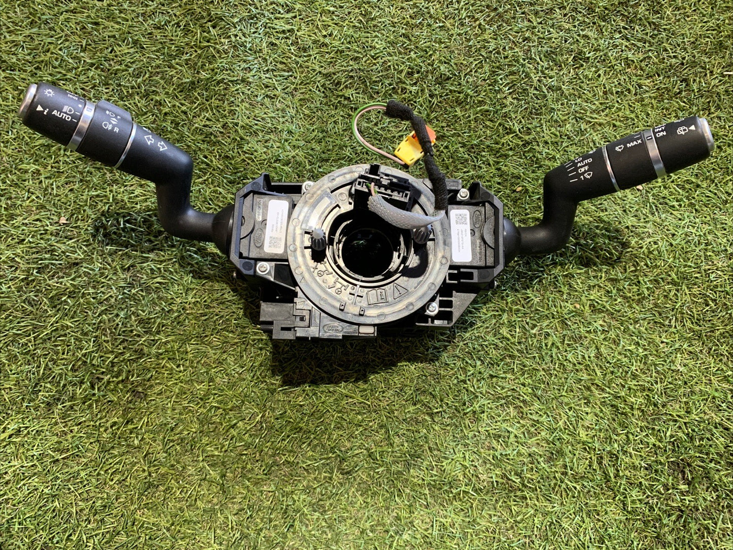 DEVIOLUCI CON CONTATTO SPIRALATO RANGE ROVER VELAR 2018 J8A2-13N064-BB