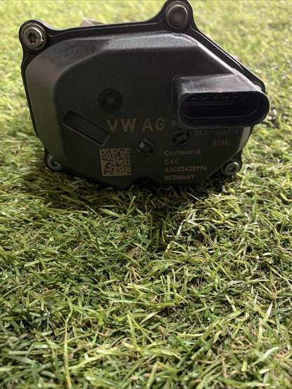 CORPO FARFALLATO VOLKSWAGEN Golf 7 Berlina 04l131501C Diesel 1.6