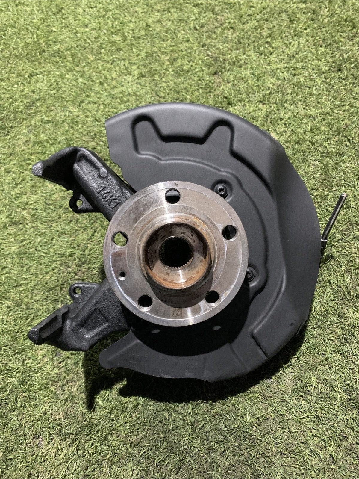 Mozzo Montante Fusello Anteriore Sinistro Audi A1 2019 1.0 Benzina 2Q0407255AF