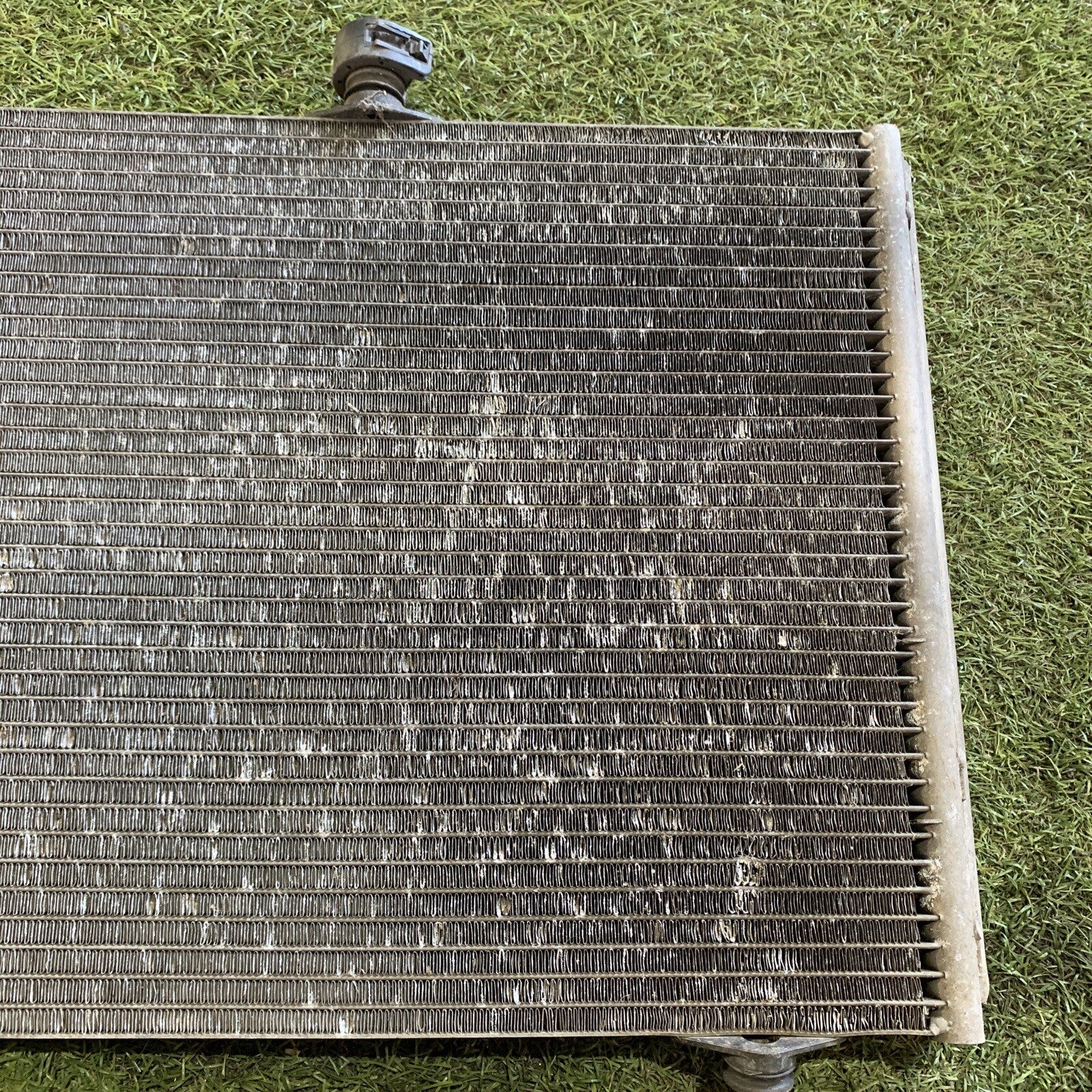 Radiatore aria condizionata condensatore PEUGEOT 207 CITROEN C3 2005 9653035980