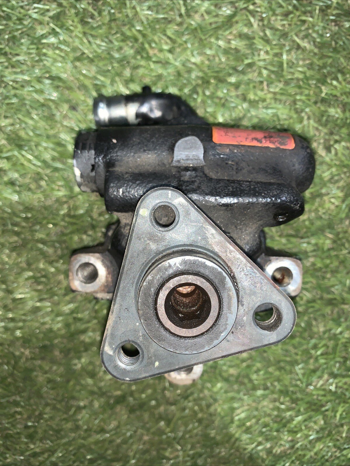 46534757 POMPA SERVOSTERZO ALFAROMEO 156 1.9 JTD (2)