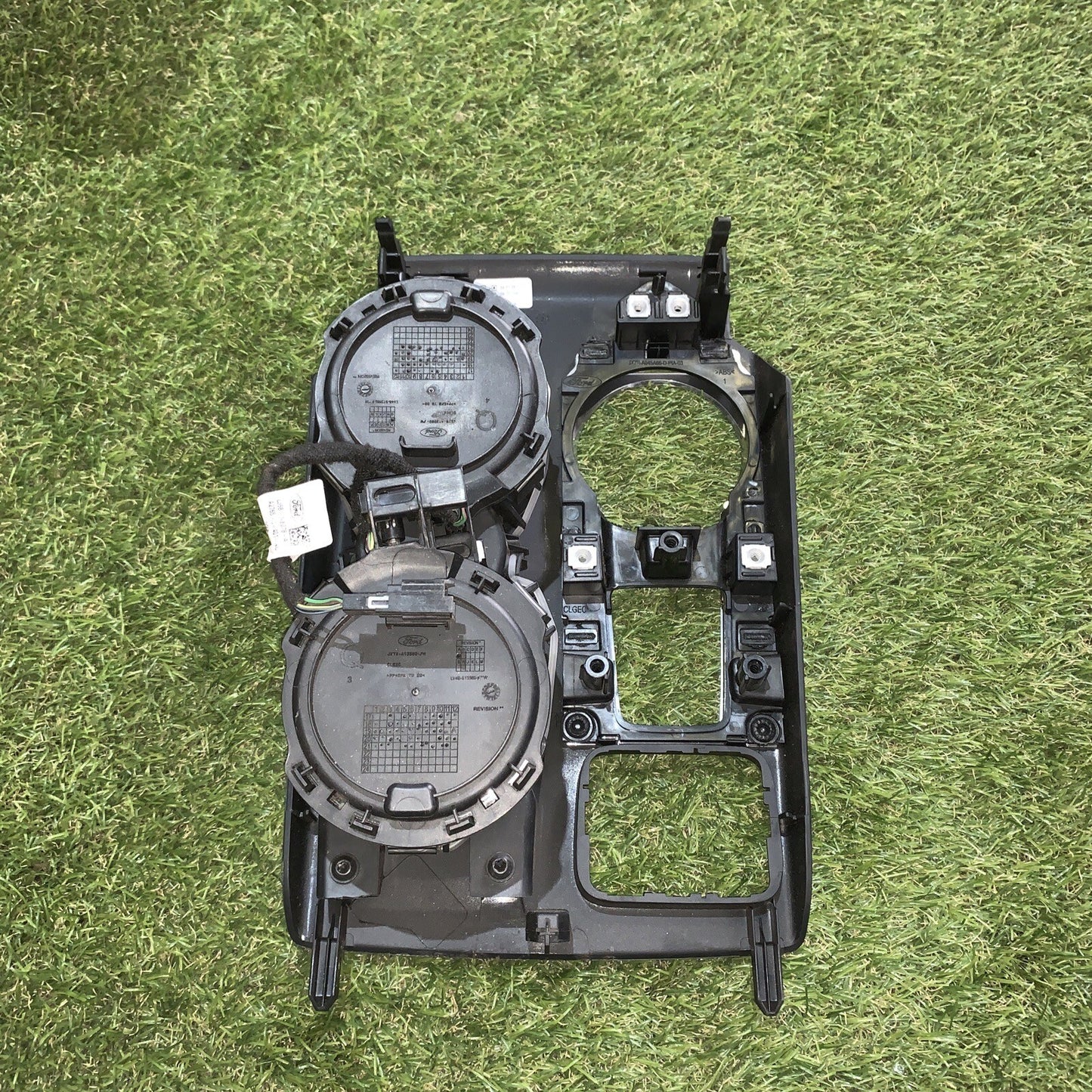 JX7B-A045A66-F RIVESTIMENTO TUNNEL CENTRALE CON PORTA BICCHIERI FORD KUGA 2022