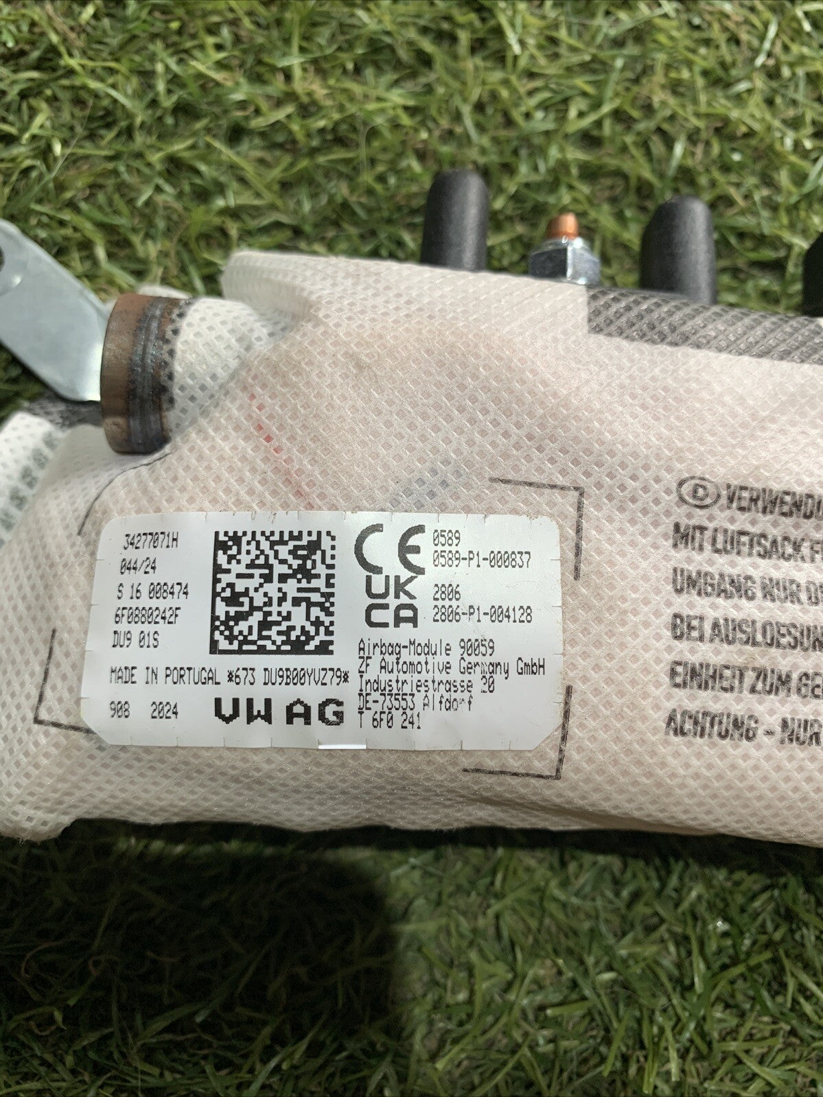 AIRBAG SEDILE DESTRO DX PER Volkswagen Taigo 6F0880242F 2023