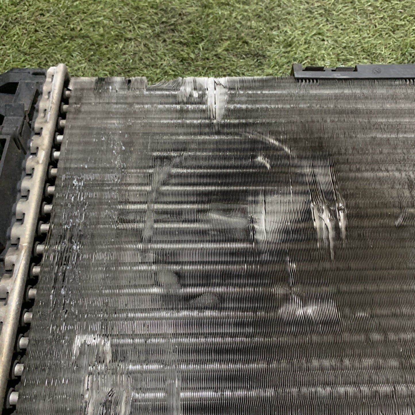 Radiatore Acqua 8K0121251R AUDI Q5 8R 2.0 TDI Quattro 125 KW 2009