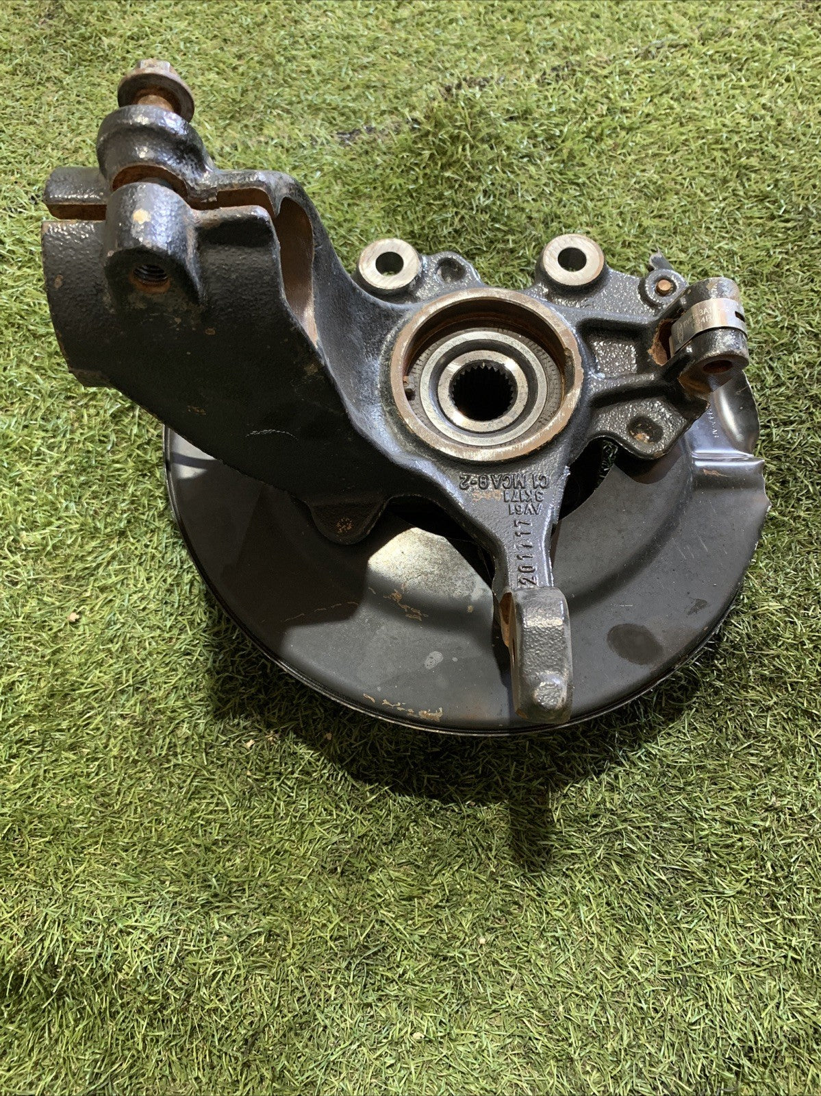 Mozzo montante fuselloAnteriore Sinistro Ford Focus 2017 1.5 Diesel AV613K171DAC