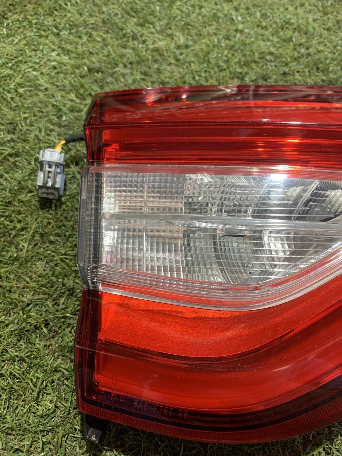 20680104 FANALE STOP INTERNO LED POSTERIORE SINISTRO MASERATI LEVANTE