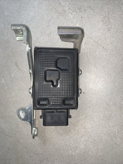 8957134070A CENTRALINA POMPA CARBURANTE TOYOTA Yaris Serie (18) 1497 ben