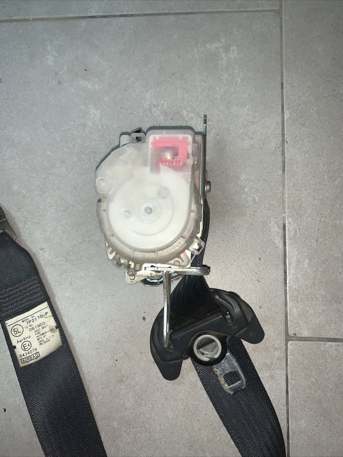 7P2170-P CINTURA PRETENSIONATORE ANTERIORE SINISTRA TOYOTA AYGO 2005-2014