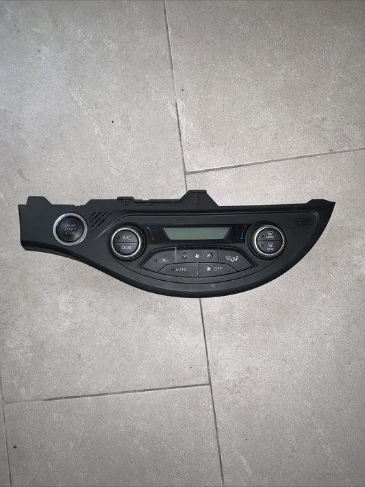 559000D800 CONSOLE COMANDI CLIMA TOYOTA YARIS III REST (P13) 1.5 Ben