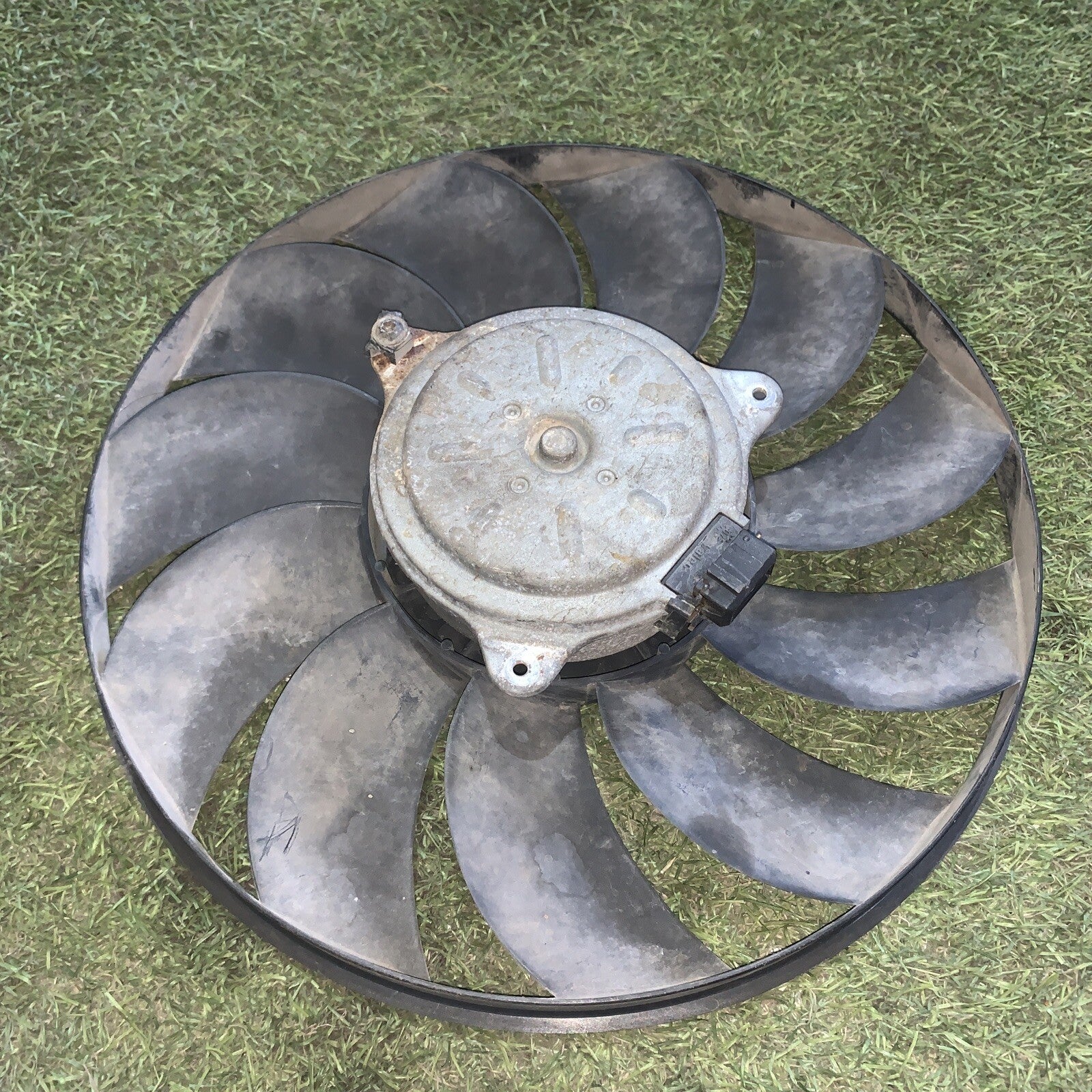 ELETTROVENTOLA FIAT CROMA 1.9 869233P