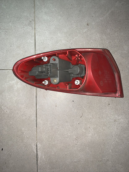 Fanale Stop Posteriore DX Alfa Romeo 147 Cod 46556347