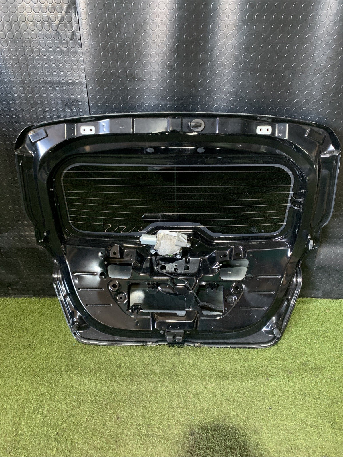 COFANO PORTELLONE BAULE POSTERIORE FORD KA+ 2019