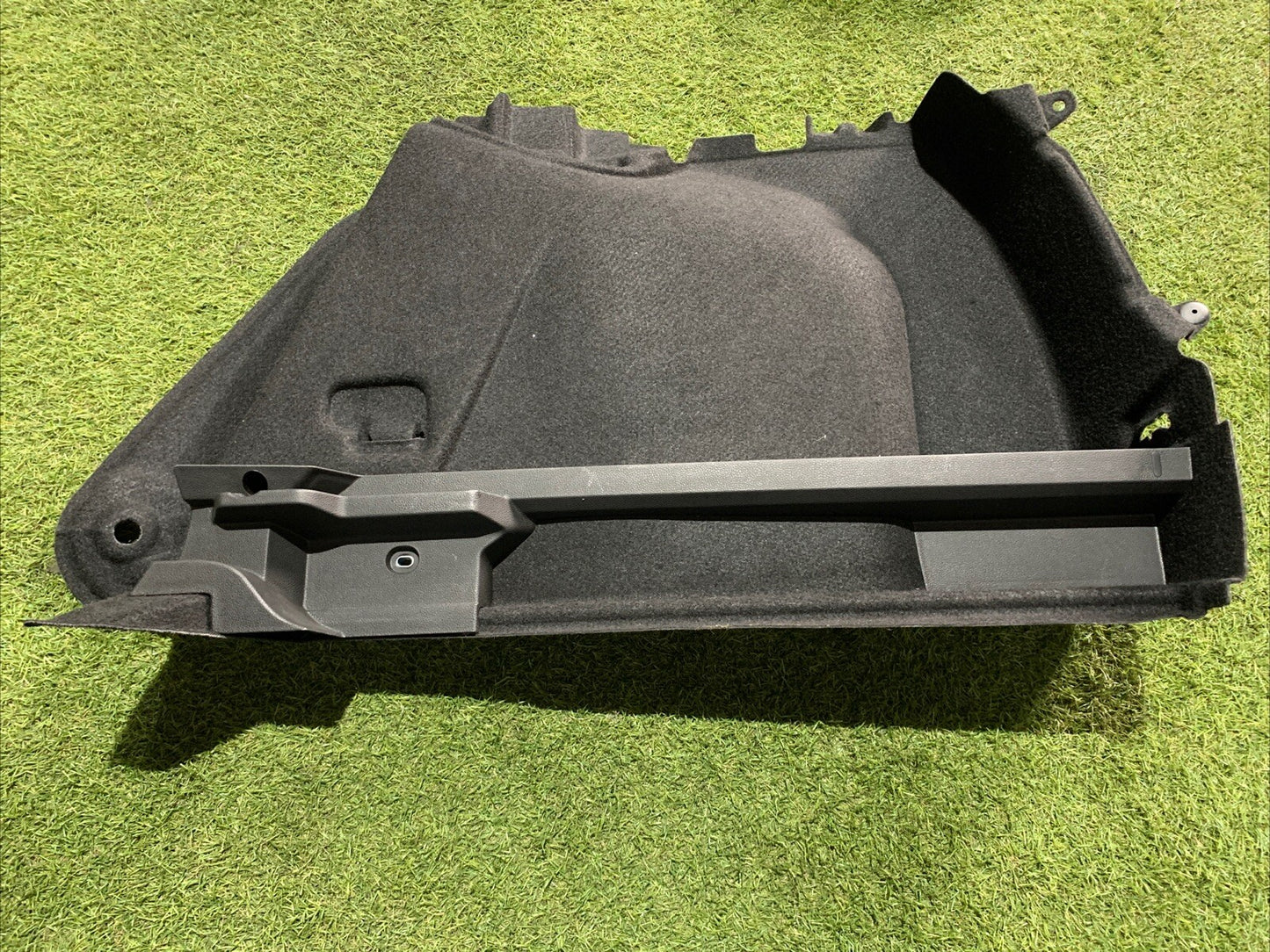 5H6867428H RIVESTIMENTO POSTERIORE INFERIORE BAGAGLIAIO DESTRO VOLKSWAGEN GOLF 8