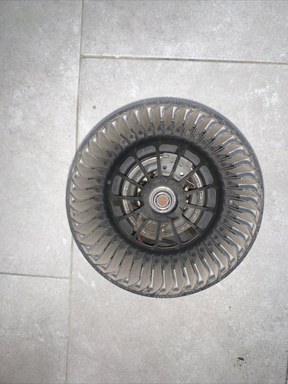 Ventola riscaldamento interno FORD FOCUS FORD C-MAX codice: 3M5H-18456-AD