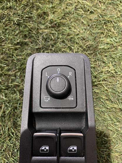 PULSANTIERA ANTERIORE SINISTRA PER VOLKSWAGEN T-Roc Serie 5G0959857E 2023