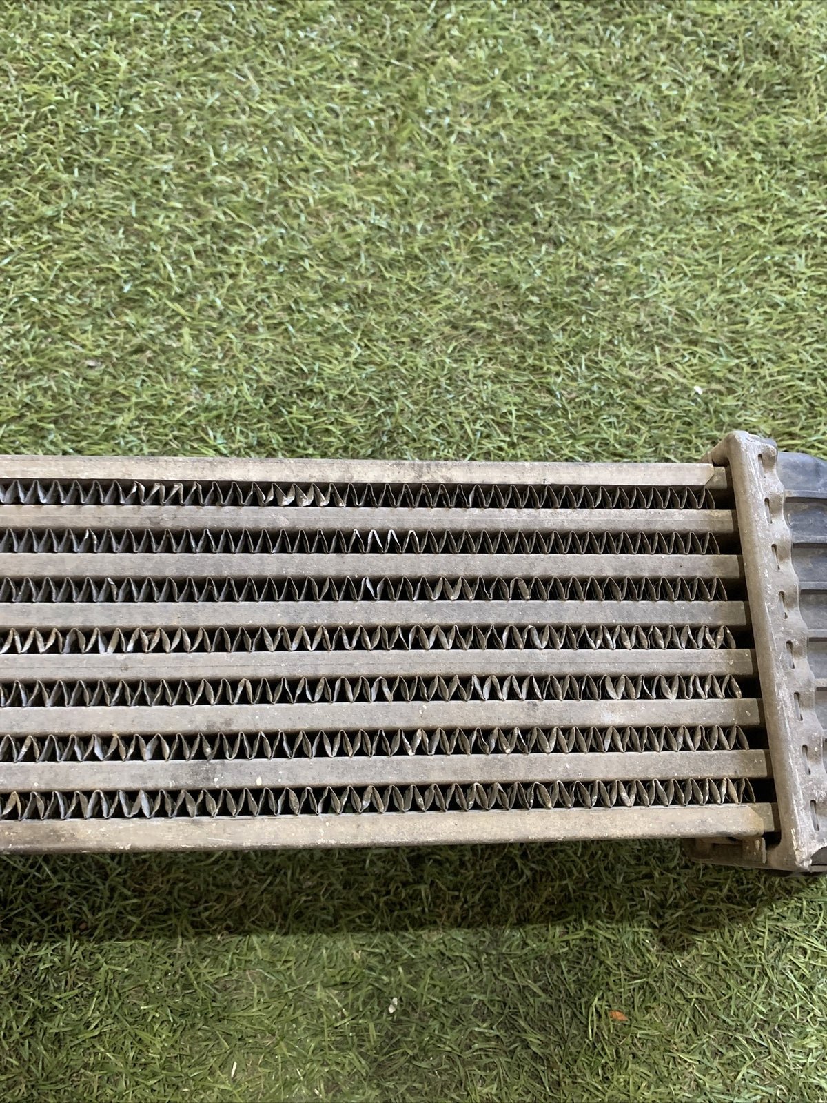 A1695000000 RADIATORE INTERCOOLER MERCEDES-BENZ CLASSE A (W169)