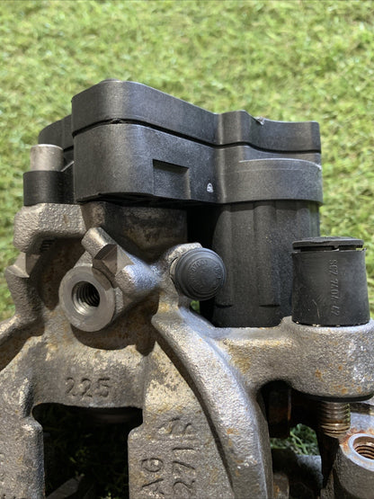 Pinza Freno Elettrica Posteriore Sinistra Volkswagen T-roc 2023 5Q0615405GP