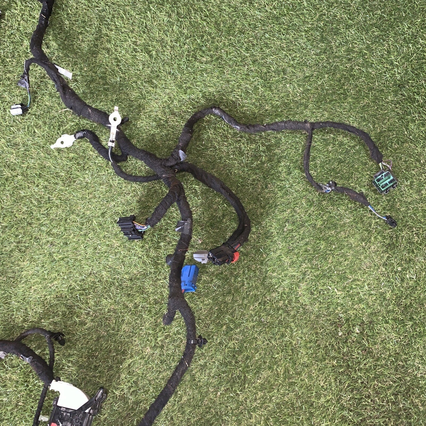 Cablaggio Sotto Cruscotto Ford Kuga 2022 Hybrid