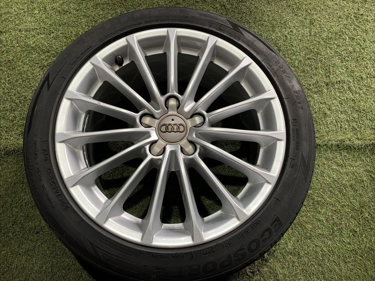 Cerchio In Lega Da 17 Con Gomma Audi A3 8V 8V0601025BN (1)