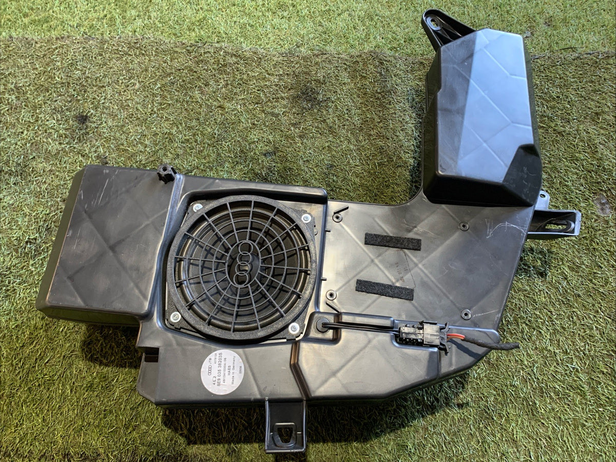 Subwoofer Audi A4 2004-2009 8E903538203S