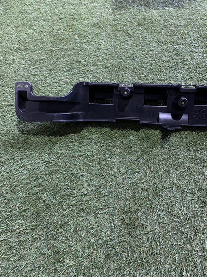 Staffa Centrale Paraurti Posteriore Fiat 600 2023 52239172