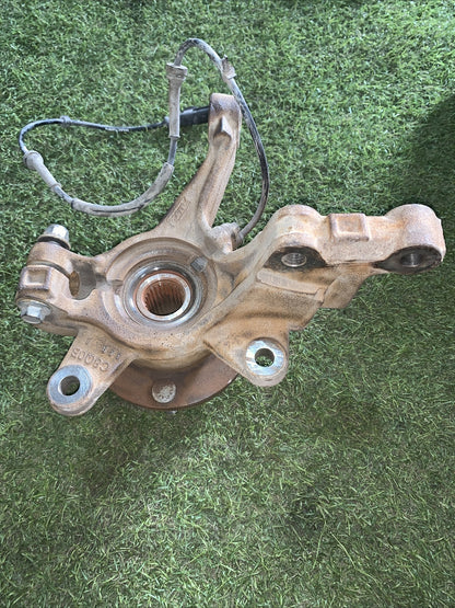 8V51-3K171AF Mozzo Montante Fusello Anteriore Sinistra Ford Fiesta 2010 1.4 D