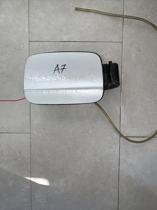 4G8809906B SPORTELLINO TAPPO CARBURANTE Audi A7 Sportback (4GA/4GF)