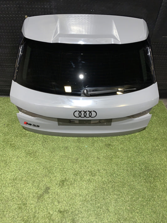 cofano bagagliaio audi Rs Q3
