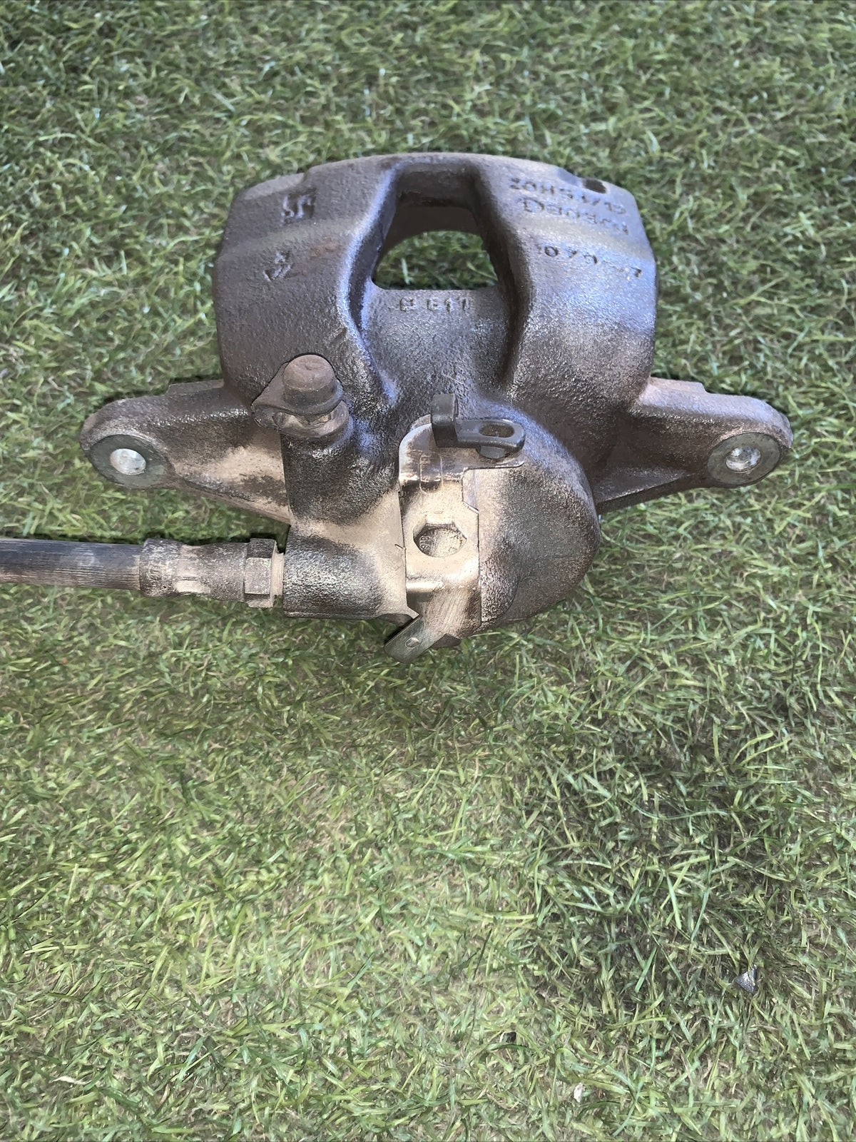 FIAT GRANDE PUNTO 199 (2007) 1.4 Benzi PINZA FRENO ANTERIORE SINISTRA 0204Y01949