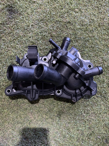 Pompa Acqua Refrigerate Volkswagen T-Roc 1.0 Turbo Benzina DKR 04C121600CC