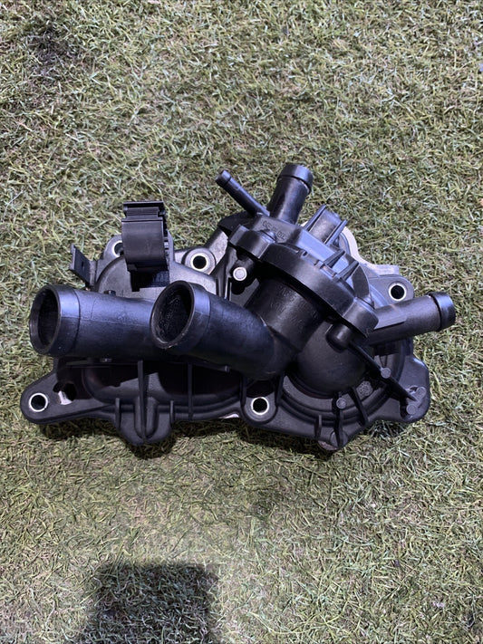 Pompa Acqua Refrigerate Volkswagen T-Roc 1.0 Turbo Benzina DKR 04C121600CC