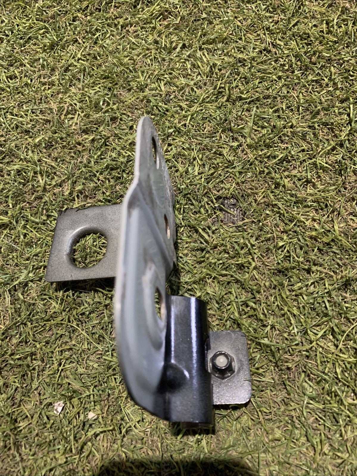 Supporto Parafango Anteriore Sinistro Audi Q7 2016￼ 4M0821167