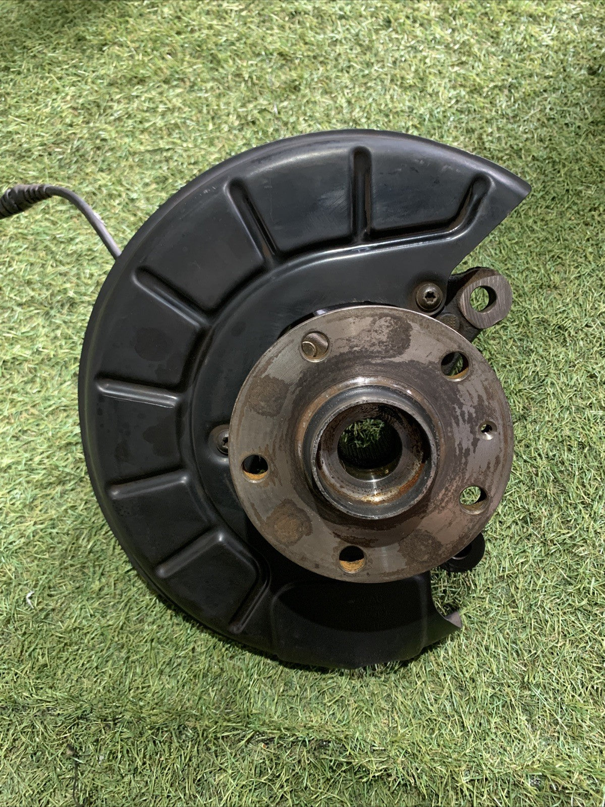 MOZZO MONTANTE FUSELLO ANTERIORE DESTRO VOLKSWAGEN GOLF 6 2009 2.0 DIESEL