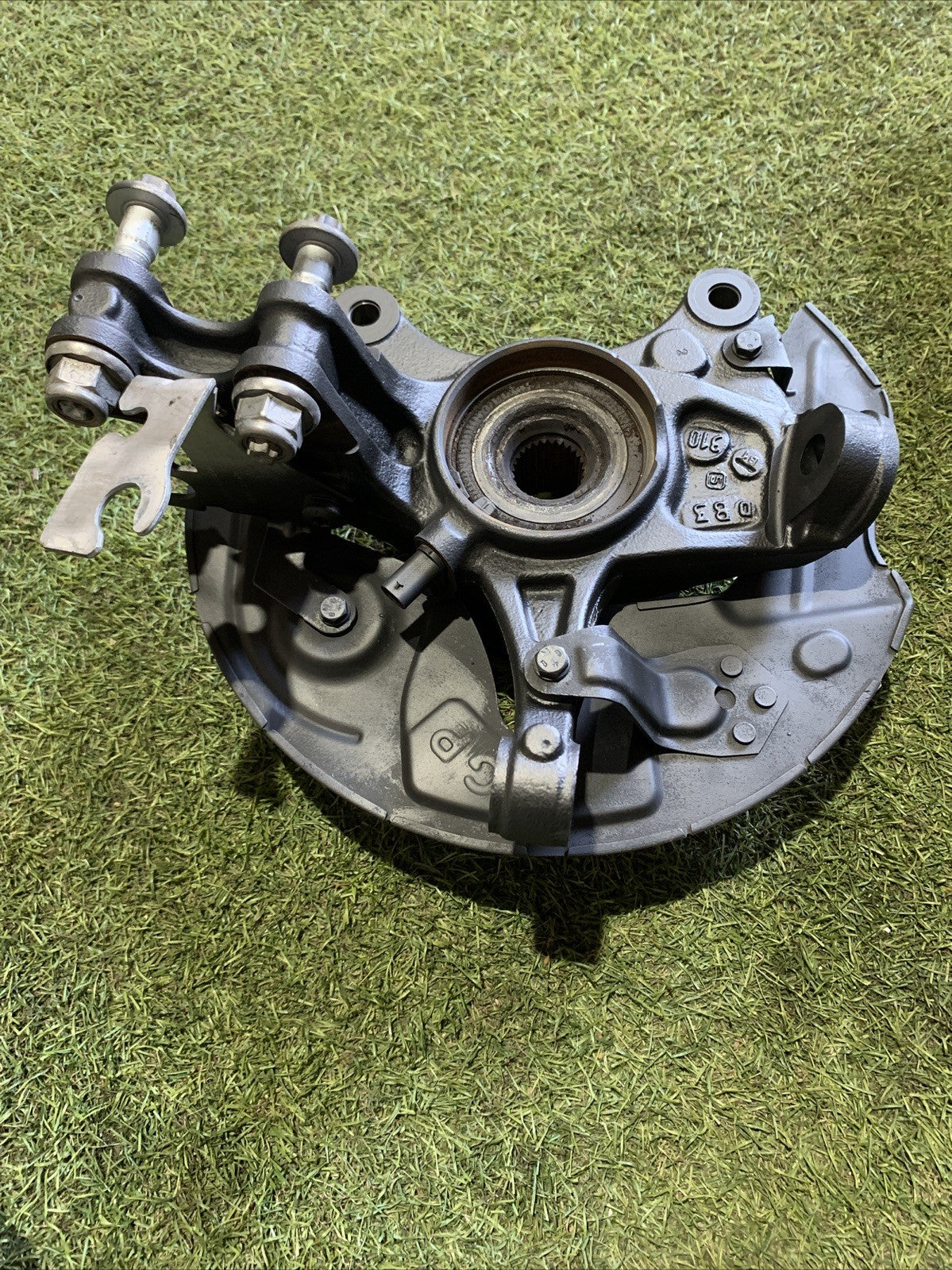 MOZZO FUSELLO ANTERIORE SINISTRO PEUGEOT 5008 II 2019 1.5 DIESEL 1647857480 (2)