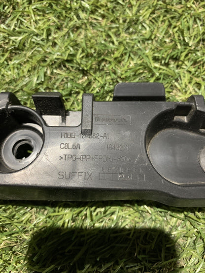 H1BB-17A882-A1 SUPPORTO PARAURTI POSTERIORE LATO SINISTRO FORD FIESTA 2019