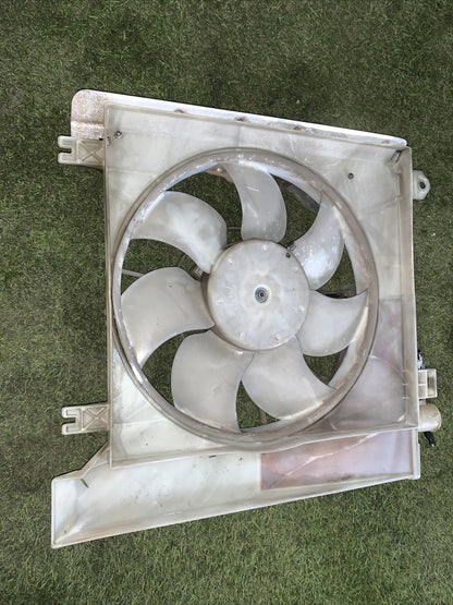Elettroventola Peugeot 107 1.0 Benzina 8240460