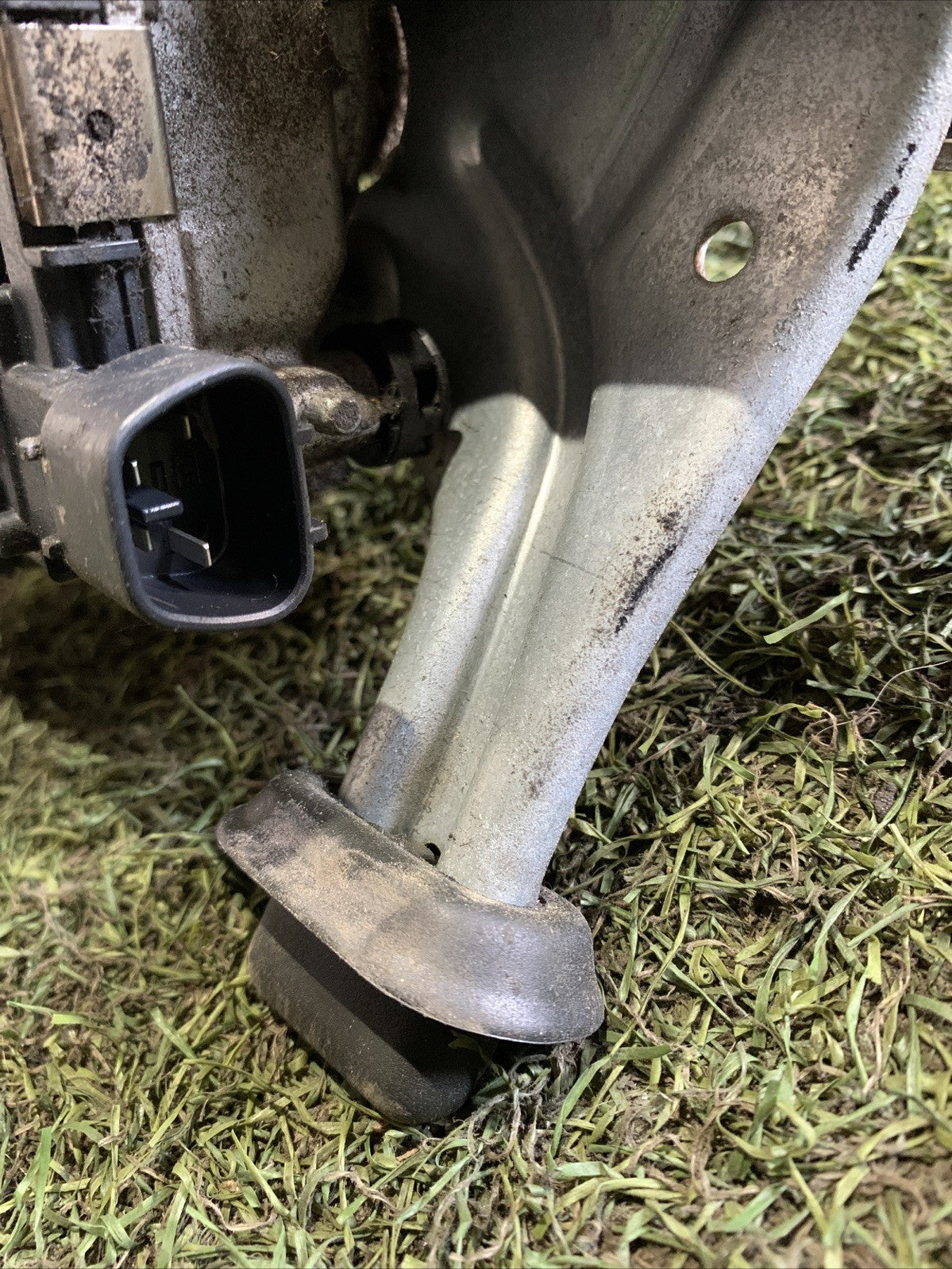 MOTORINO TERGICRISTALLO ANTERIORE PER OPEL Meriva 3° Serie 13250416 (10>)