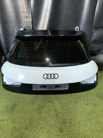 Cofano Baule Portellone Posteriore Audi A1 2015 S line