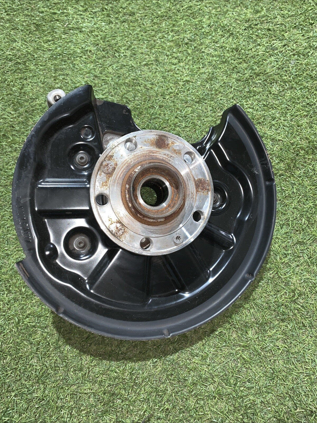 Mozzo Montante Fusello Posteriore Sinistro Volkswagen Golf 8R 2.0 Benzina