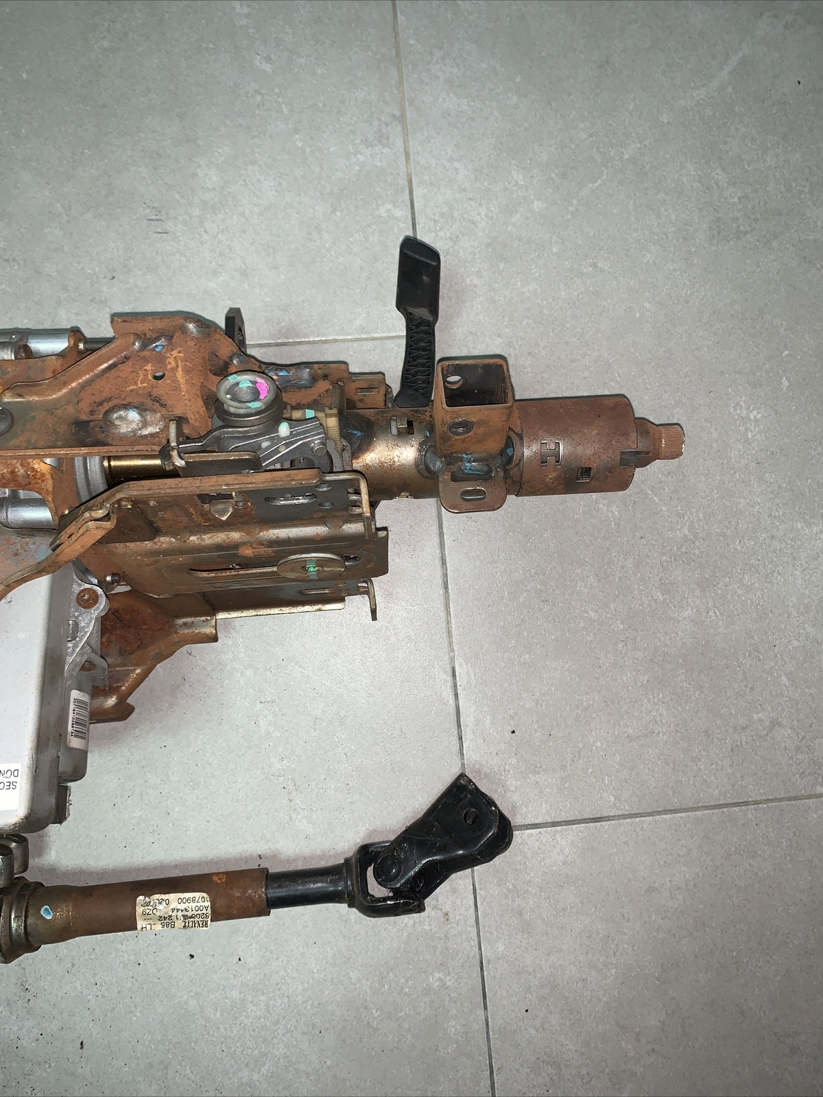 PIANTONE STERZO ELETTRICO RENAULT CLIO 3 SERIE DEL 2007 COD. 8200751237