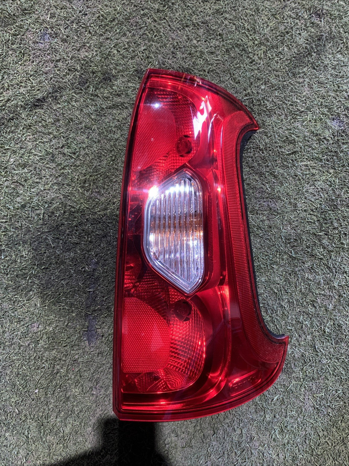 STOP FANALE POSTERIORE DESTRO PER FIAT Panda 3° Serie 51843642 (12>)