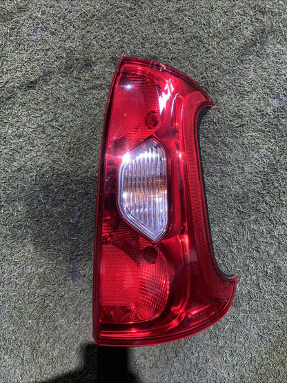 STOP FANALE POSTERIORE DESTRO PER FIAT Panda 3° Serie 51843642 (12>)