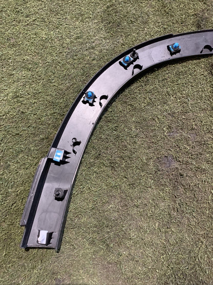 Modanatura Parafango Posteriore Destro Jeep Avenger 2025 735729932 (2)